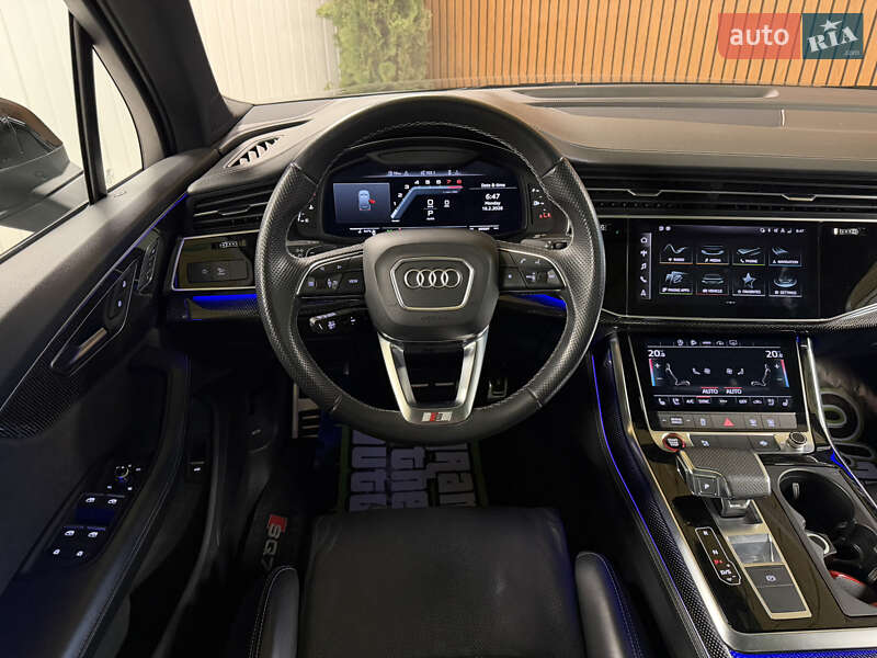 Внедорожник / Кроссовер Audi SQ7 2020 в Киеве