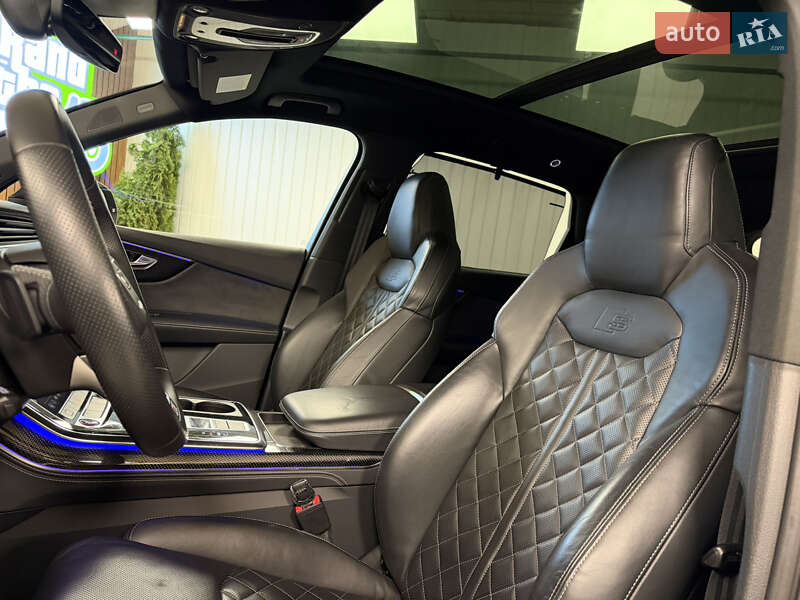 Внедорожник / Кроссовер Audi SQ7 2020 в Киеве