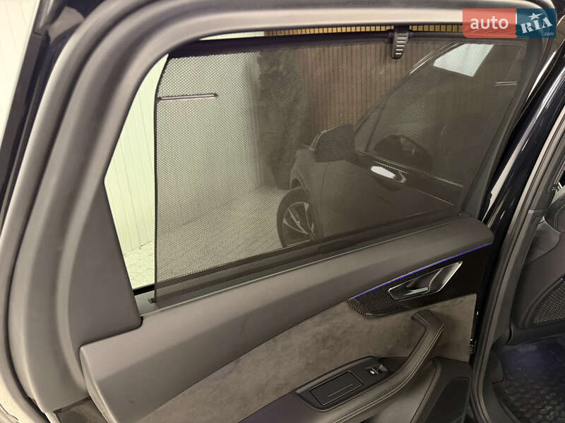 Внедорожник / Кроссовер Audi SQ7 2020 в Киеве