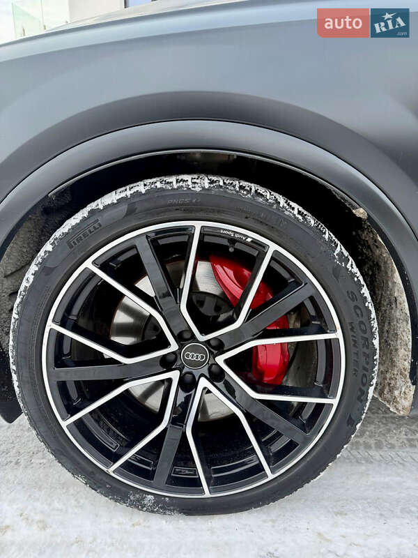 Внедорожник / Кроссовер Audi SQ7 2017 в Киеве фото 12 Внедорожник / Кроссовер Audi SQ7 2017 в Киеве