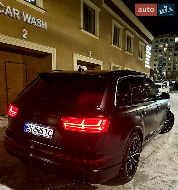 Внедорожник / Кроссовер Audi SQ7 2017 в Киеве фото 19 Внедорожник / Кроссовер Audi SQ7 2017 в Киеве