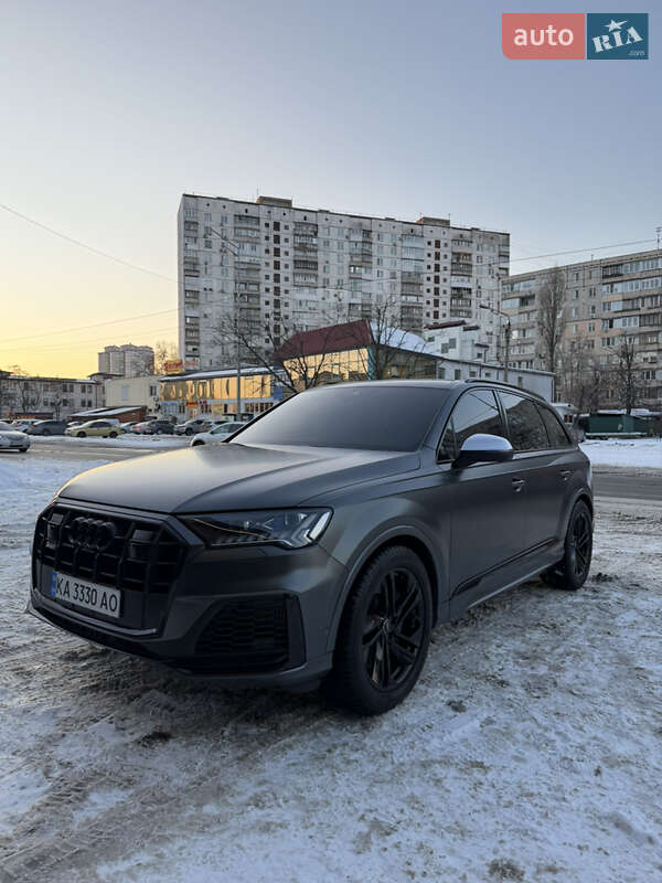 Позашляховик / Кросовер Audi SQ7 2021 в Києві