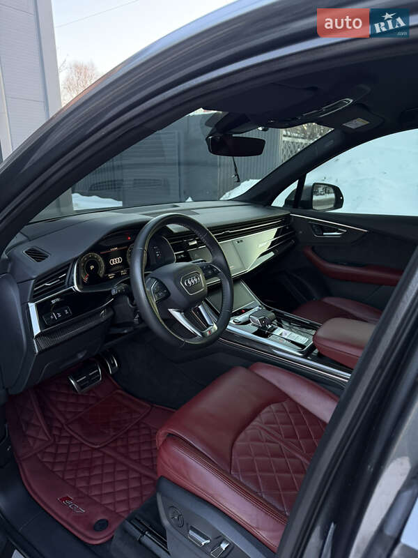 Позашляховик / Кросовер Audi SQ7 2021 в Києві