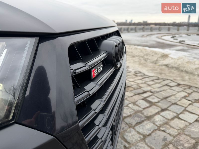 Позашляховик / Кросовер Audi SQ7 2018 в Києві