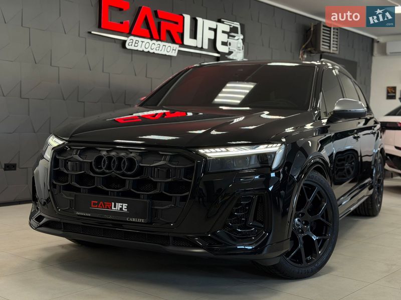 Audi SQ7 2025