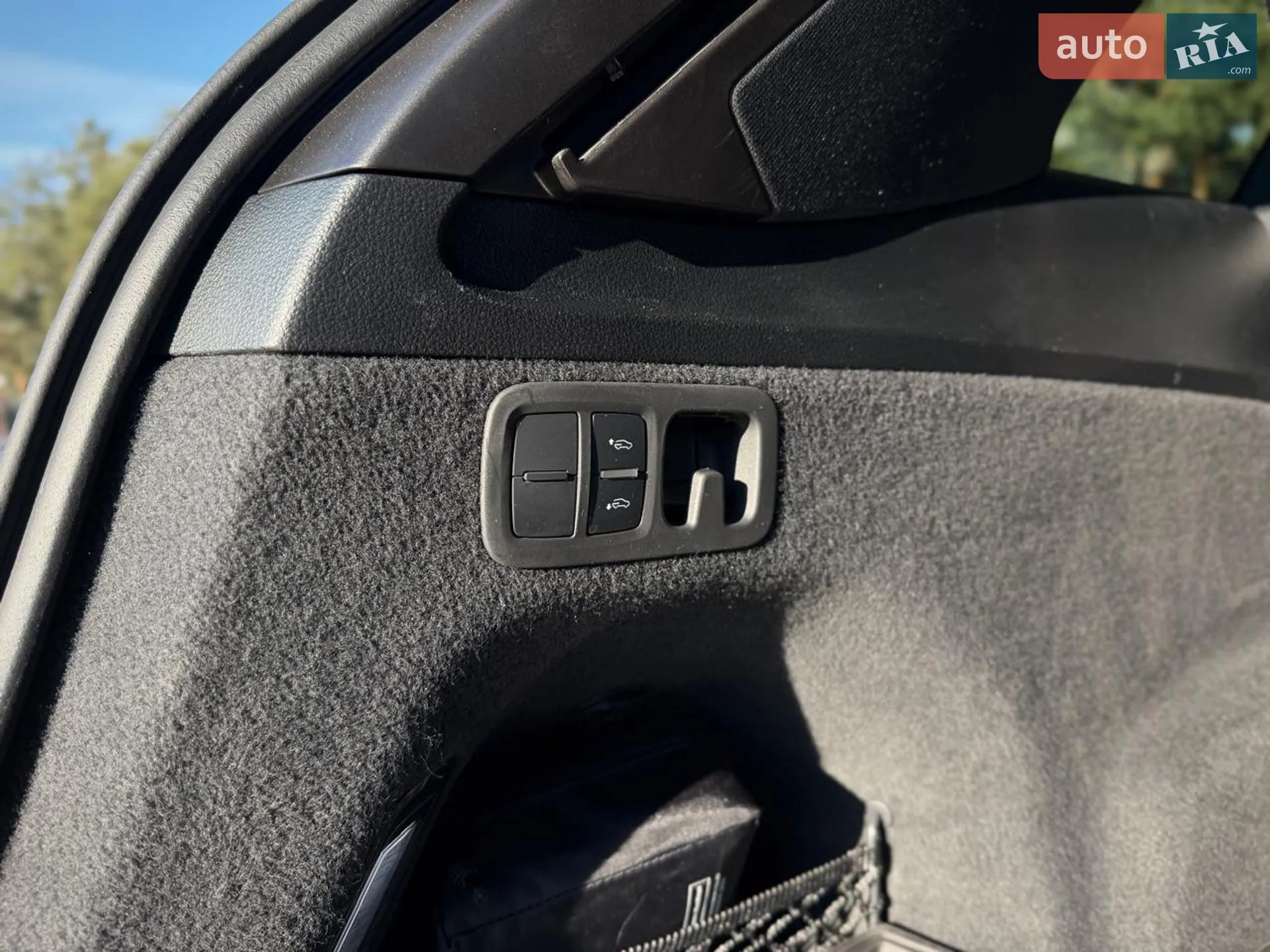 2020 Audi SQ7 - мініатюра 38