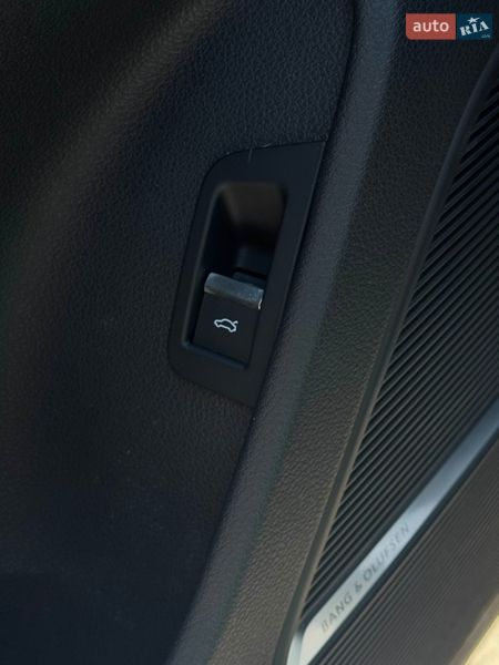 Позашляховик / Кросовер Audi SQ7 2023 в Києві