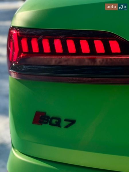 Позашляховик / Кросовер Audi SQ7 2023 в Києві