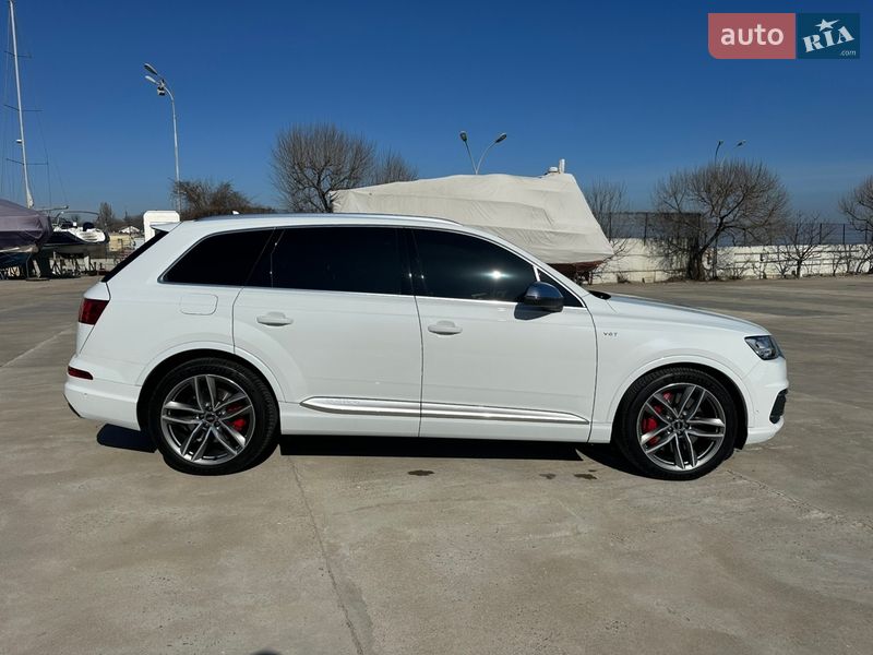 Внедорожник / Кроссовер Audi SQ7 2018 в Одессе