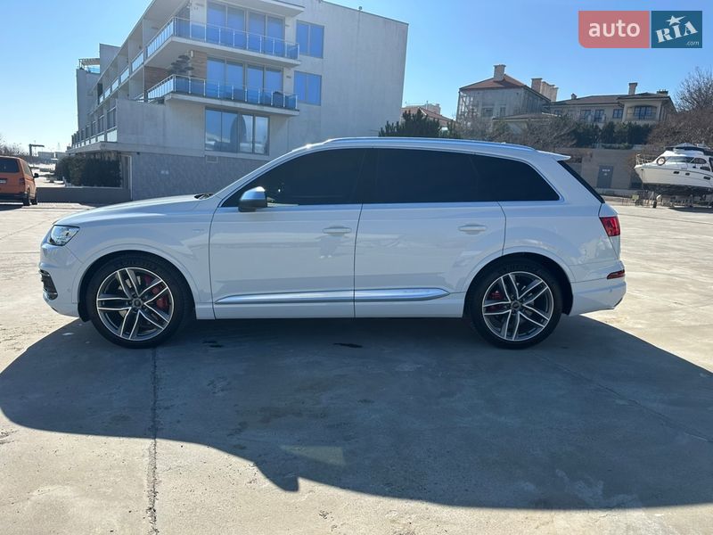 Внедорожник / Кроссовер Audi SQ7 2018 в Одессе