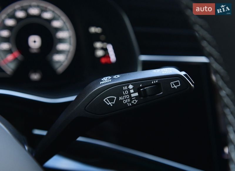 Внедорожник / Кроссовер Audi SQ7 2024 в Одессе