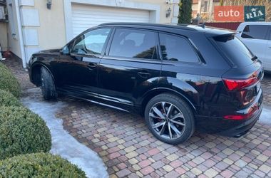 Позашляховик / Кросовер Audi SQ7 2020 в Києві