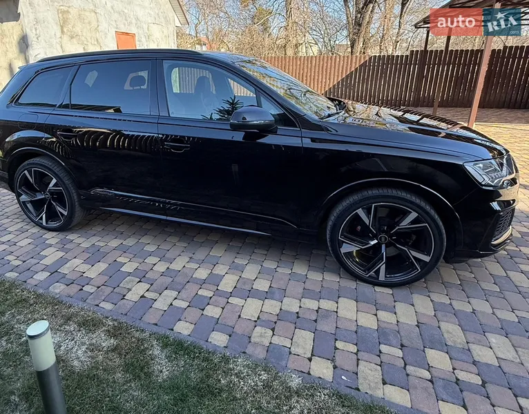 Audi SQ7