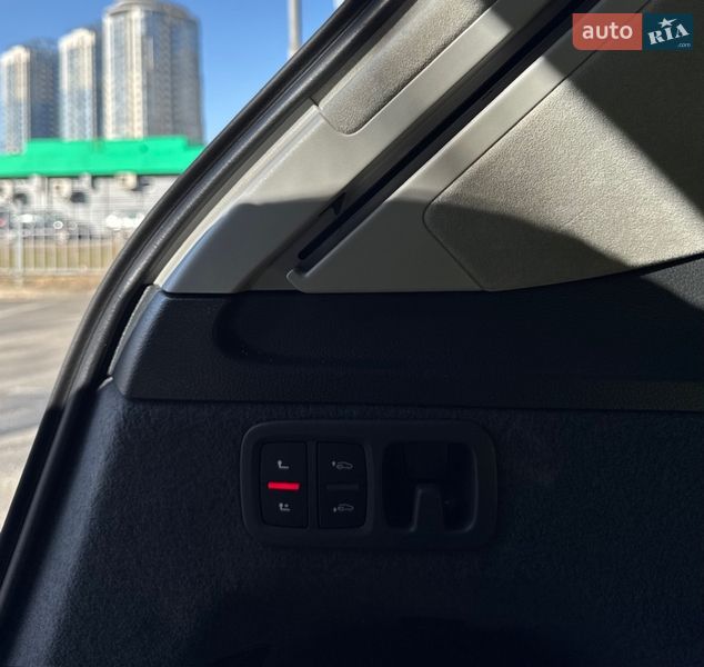 Позашляховик / Кросовер Audi SQ7 2017 в Києві