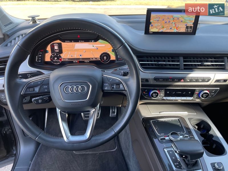 Позашляховик / Кросовер Audi SQ7 2017 в Києві