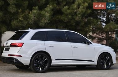 Внедорожник / Кроссовер Audi SQ7 2024 в Одессе фото 15 Внедорожник / Кроссовер Audi SQ7 2024 в Одессе