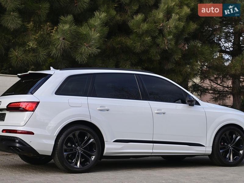 Внедорожник / Кроссовер Audi SQ7 2024 в Одессе фото 15 Внедорожник / Кроссовер Audi SQ7 2024 в Одессе