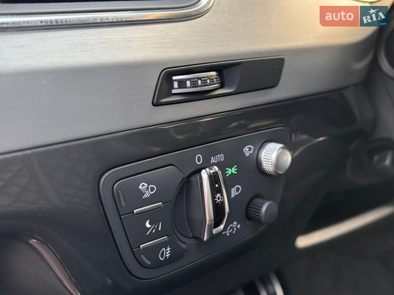 Внедорожник / Кроссовер Audi SQ7 2017 в Ровно фото 35 Внедорожник / Кроссовер Audi SQ7 2017 в Ровно