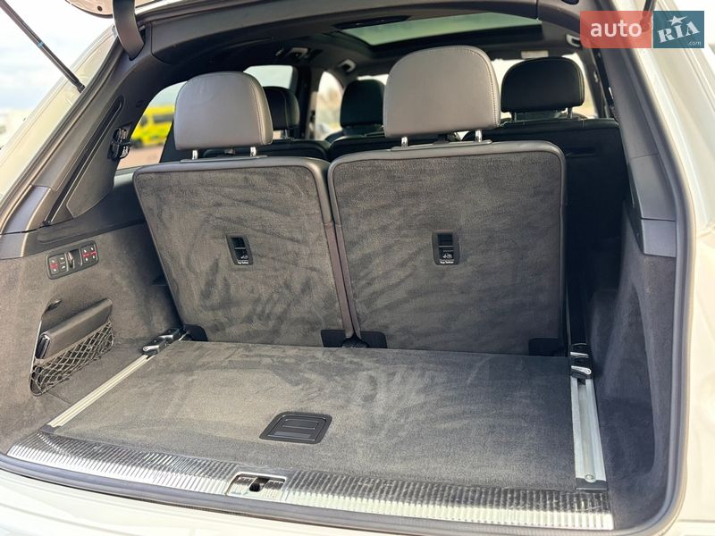 Внедорожник / Кроссовер Audi SQ7 2017 в Ровно фото 55 Внедорожник / Кроссовер Audi SQ7 2017 в Ровно