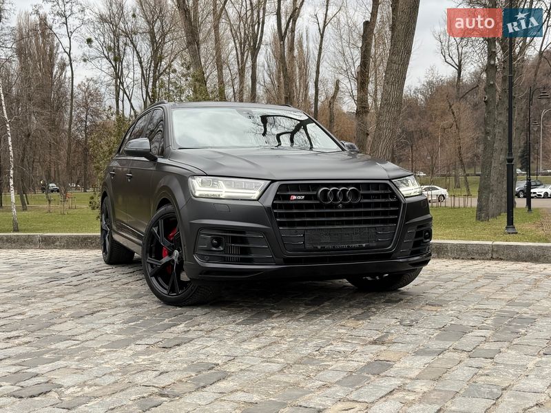 Внедорожник / Кроссовер Audi SQ7 2018 в Киеве
