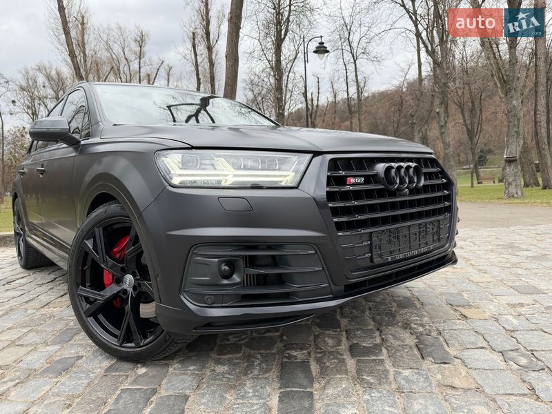 Внедорожник / Кроссовер Audi SQ7 2018 в Киеве