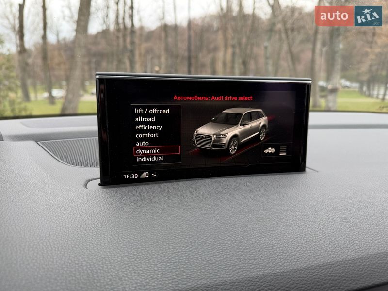 Внедорожник / Кроссовер Audi SQ7 2018 в Киеве