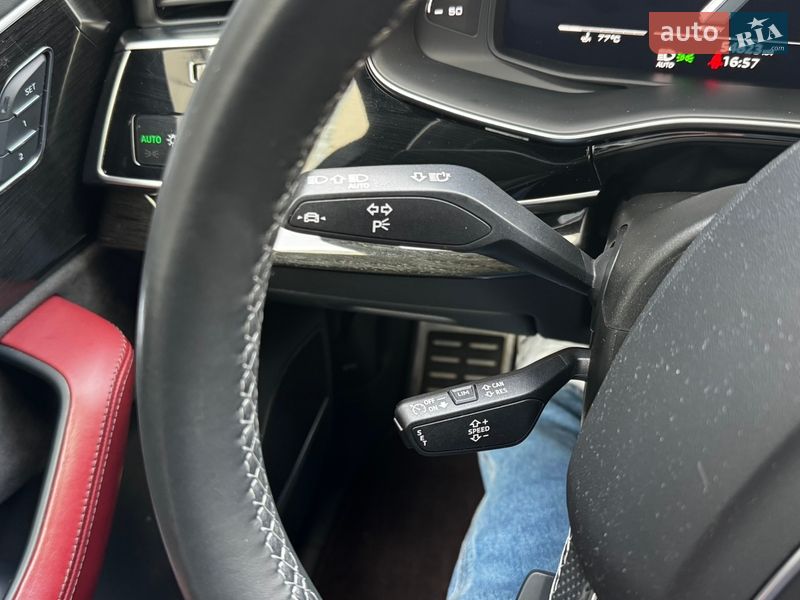 Внедорожник / Кроссовер Audi SQ7 2021 в Киеве