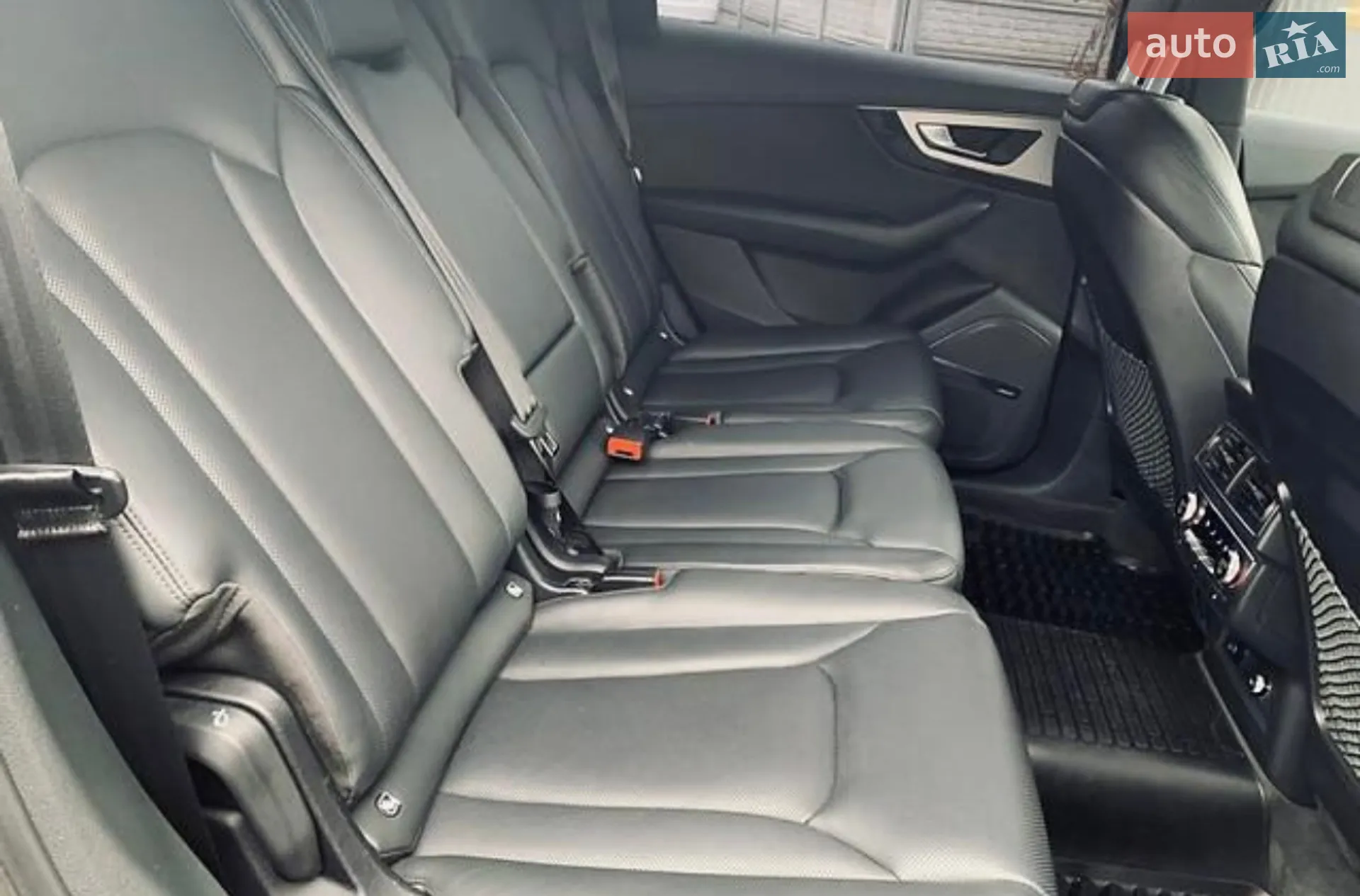 2018 Audi SQ7 - мініатюра 8