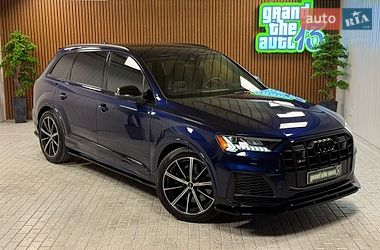 Внедорожник / Кроссовер Audi SQ7 2020 в Киеве