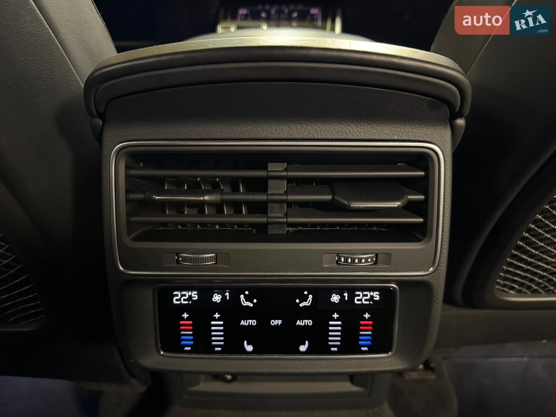 2020 Audi SQ7 - мініатюра 72
