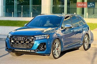Внедорожник / Кроссовер Audi SQ7 2025 в Днепре
