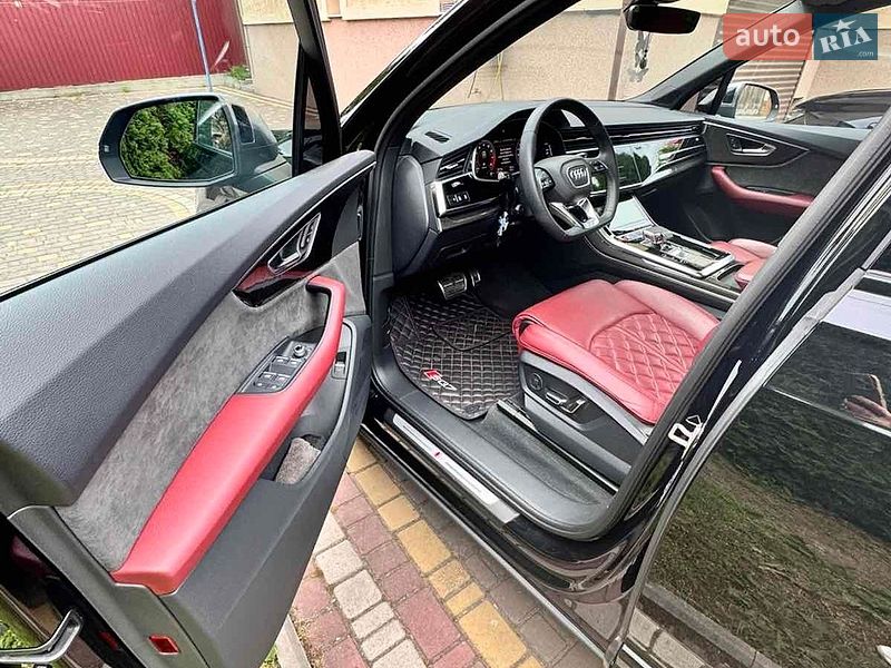 Внедорожник / Кроссовер Audi SQ7 2021 в Баре