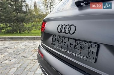Внедорожник / Кроссовер Audi SQ7 2018 в Киеве