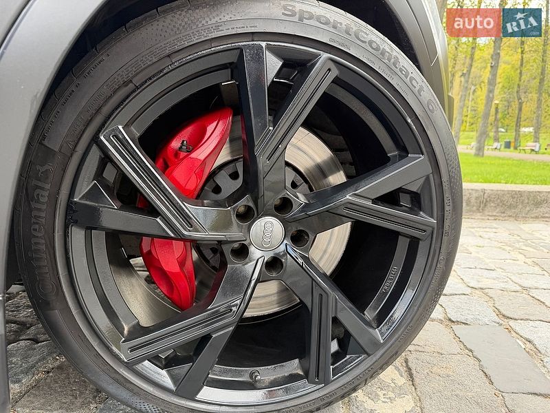 Внедорожник / Кроссовер Audi SQ7 2018 в Киеве