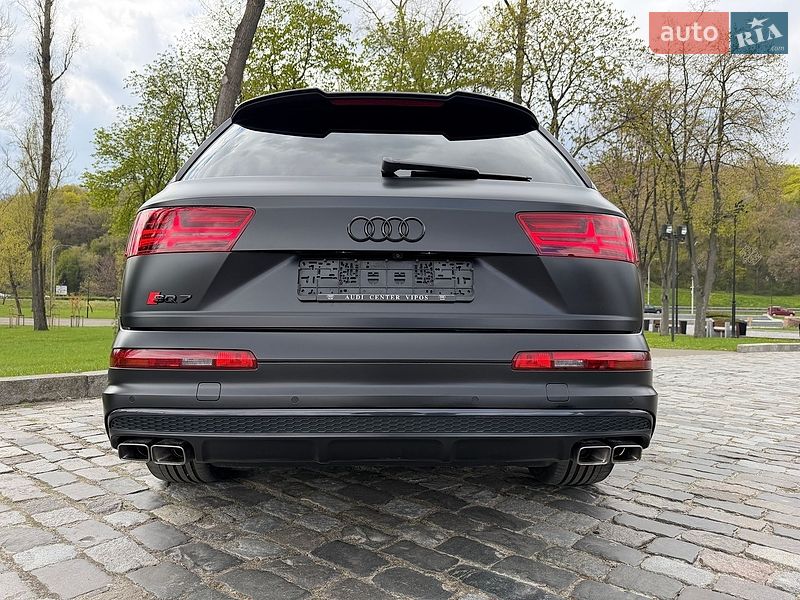 Внедорожник / Кроссовер Audi SQ7 2018 в Киеве