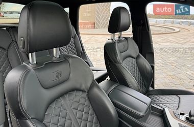 Внедорожник / Кроссовер Audi SQ7 2018 в Киеве