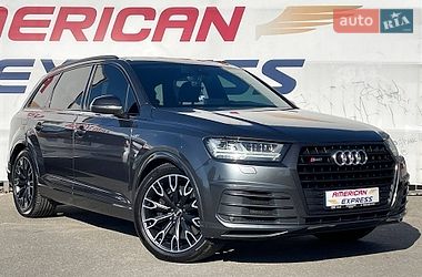 Внедорожник / Кроссовер Audi SQ7 2018 в Киеве