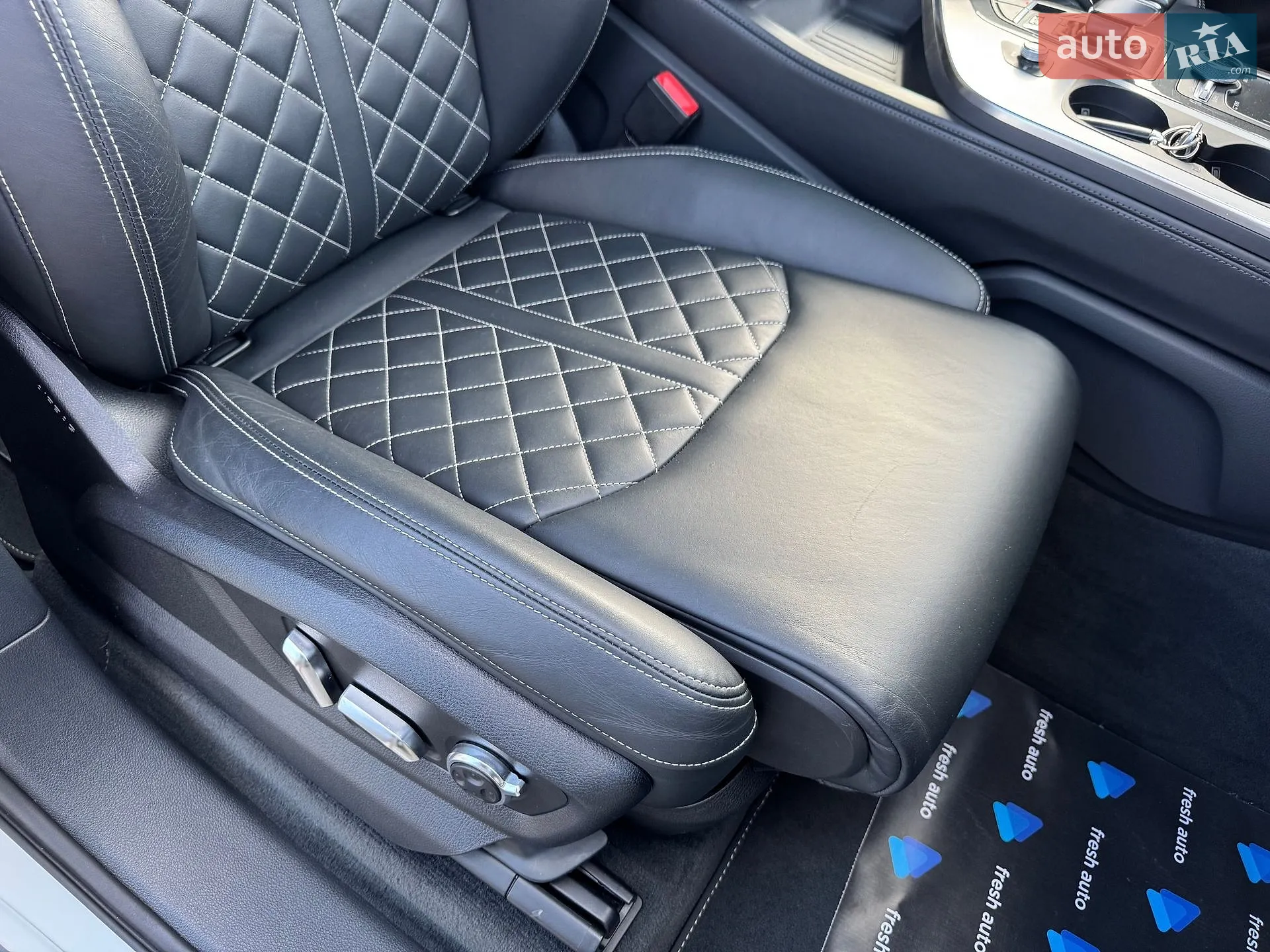 2017 Audi SQ7 - мініатюра 42
