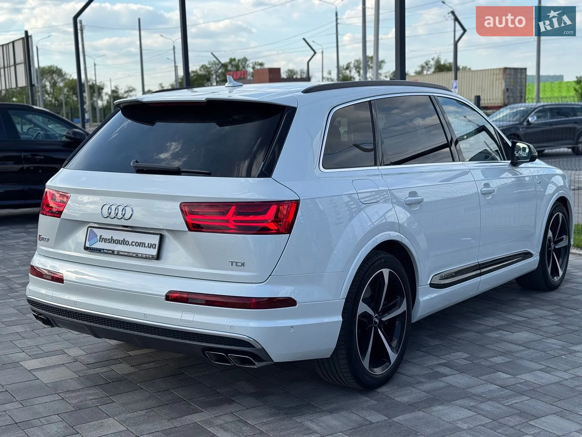 2017 Audi SQ7 - мініатюра 3