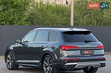 Позашляховик / Кросовер Audi SQ7 2020 в Луцьку
