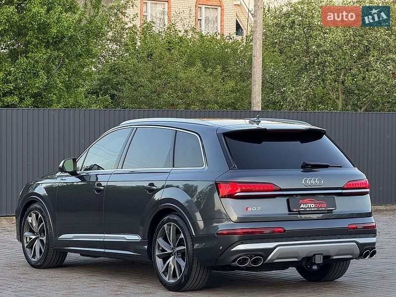 Позашляховик / Кросовер Audi SQ7 2020 в Луцьку