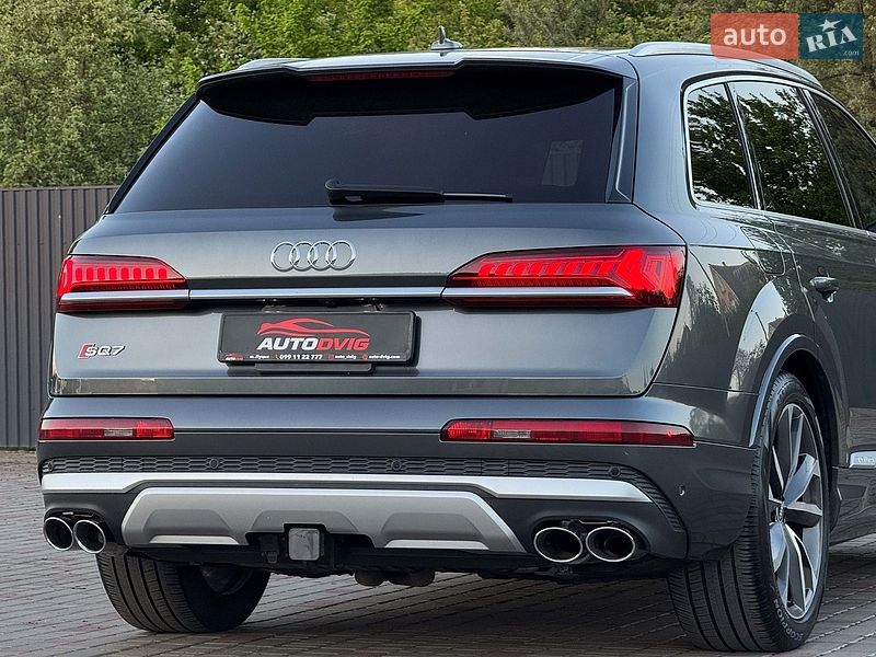 Позашляховик / Кросовер Audi SQ7 2020 в Луцьку