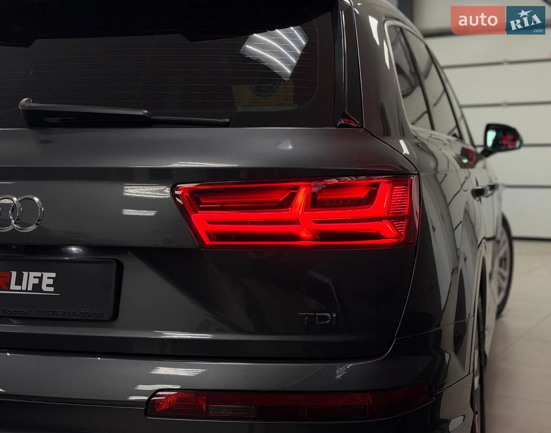 2018 Audi SQ7 - мініатюра 14