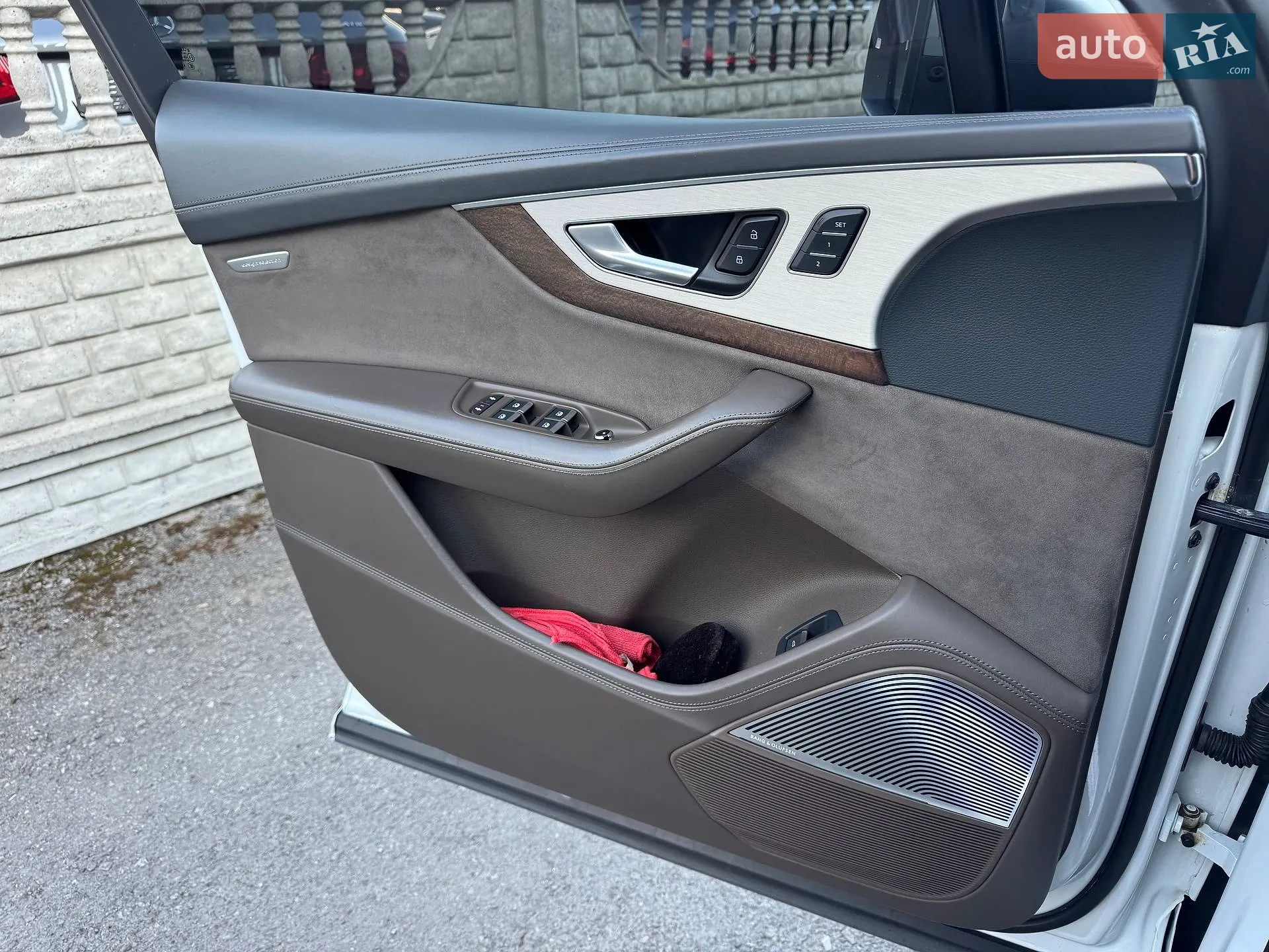 2017 Audi SQ7 - мініатюра 102