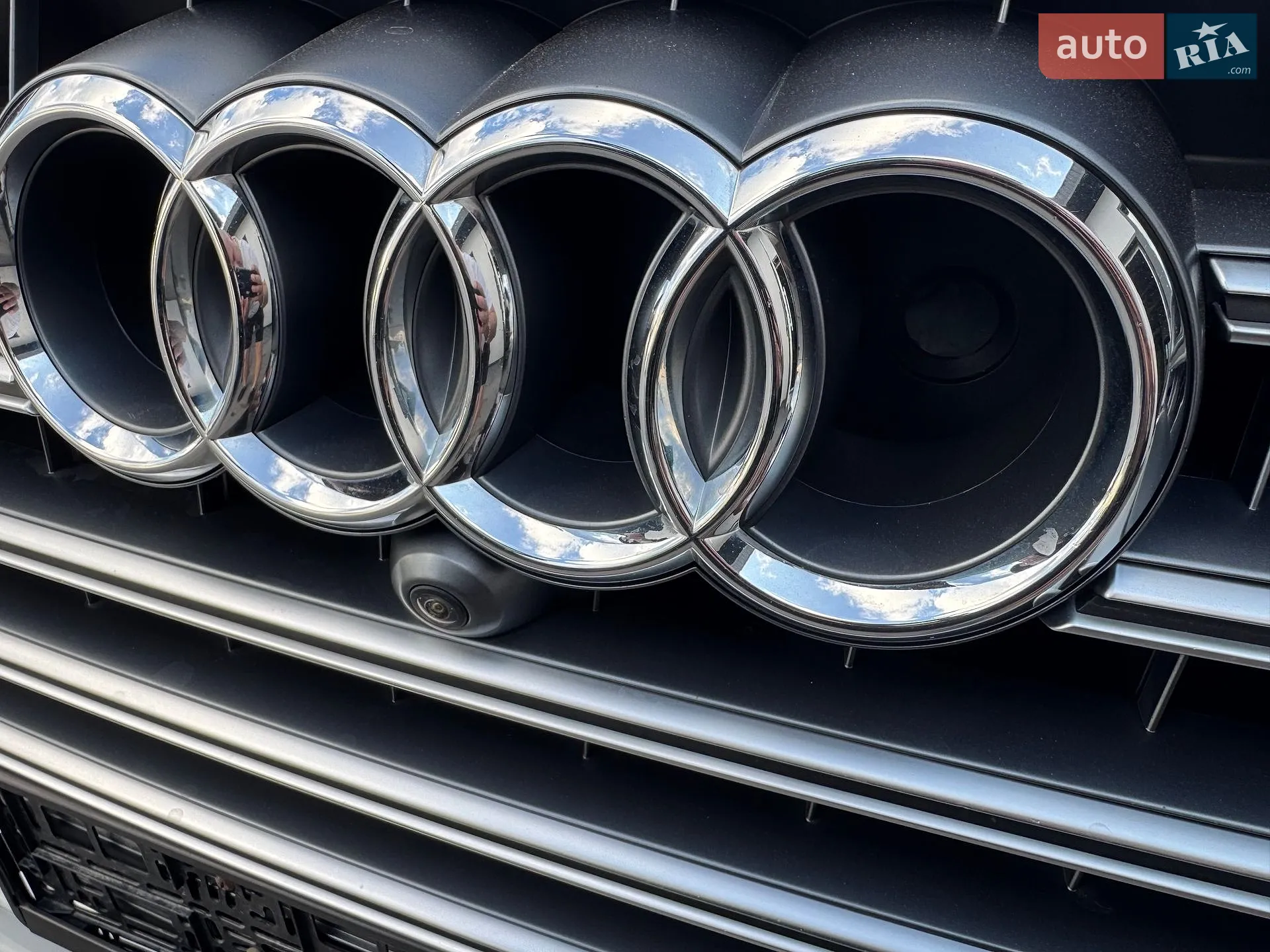 2017 Audi SQ7 - мініатюра 186