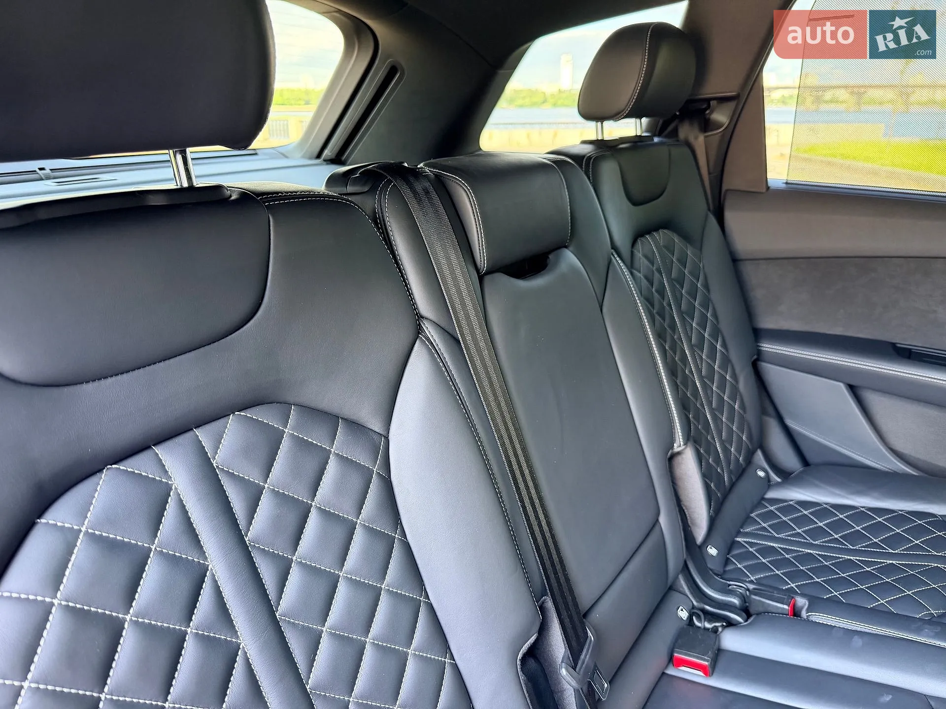 2018 Audi SQ7 - мініатюра 138