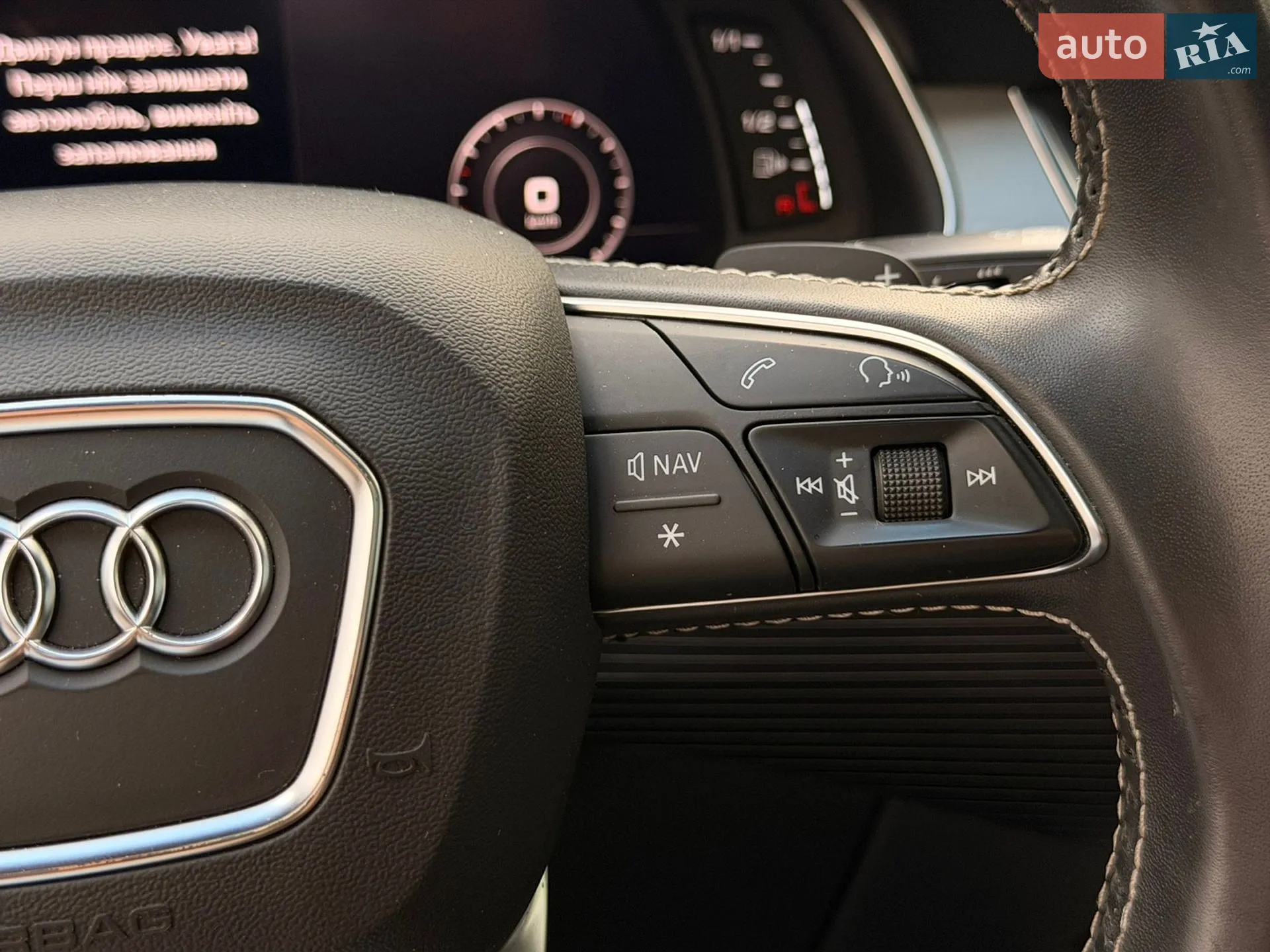 2018 Audi SQ7 - мініатюра 20