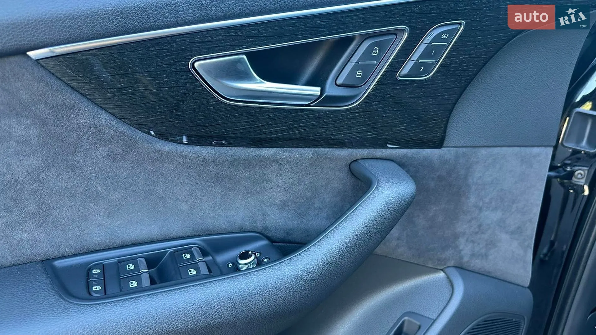 2021 Audi SQ7 - мініатюра 18