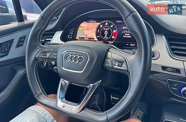 Позашляховик / Кросовер Audi SQ7 2017 в Тернополі