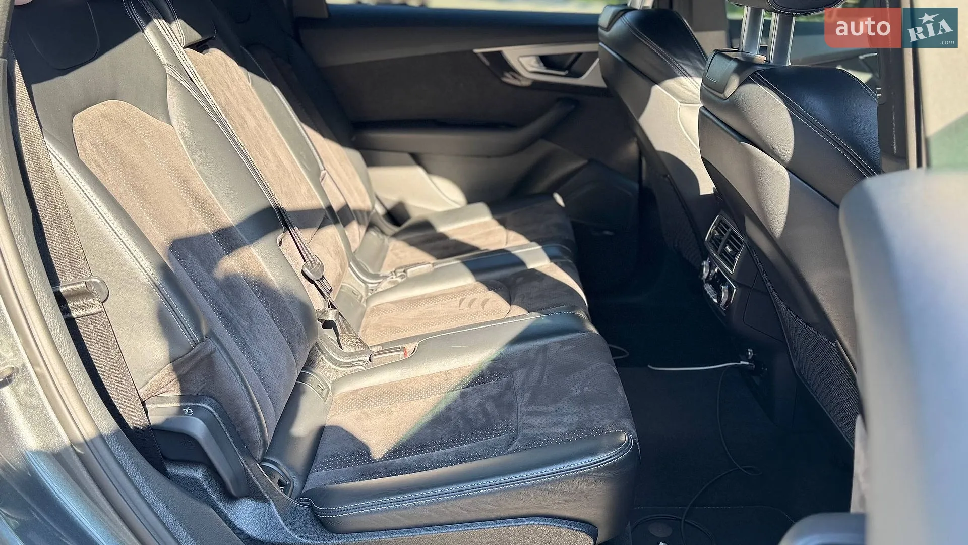 2018 Audi SQ7 - мініатюра 15